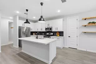 1549 Eleanor Dr, Fort Worth, TX 76052 - Photo 5