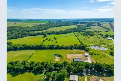 13901 County Road 102, Grandview, TX 76050 - Photo 37