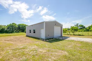 13901 County Rd 102, Grandview, TX 76050 - Photo 35