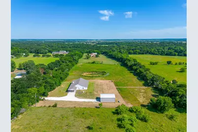 13901 County Road 102, Grandview, TX 76050 - Photo 39
