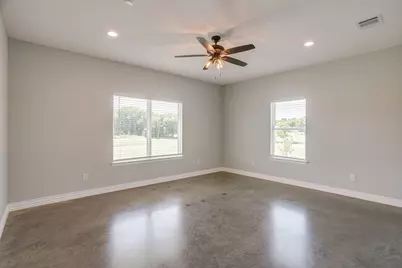 13901 County Road 102, Grandview, TX 76050 - Photo 15