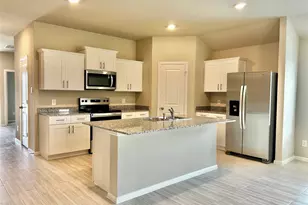 16432 Severn Ln, Fort Worth, TX 76247 - Photo 5