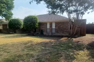 13114 Halwin Cir, Dallas, TX 75243 - Photo 7