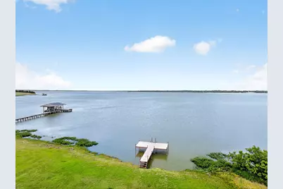521 Ideal Circle, Quinlan, TX 75474 - Photo 1
