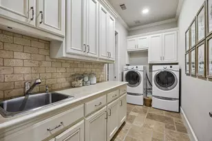 9191 Silver Leaf Ct, Little Elm, TX 75068 - Photo 23