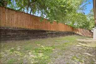 520 Jeff Grimes Blvd, DeSoto, TX 75115 - Photo 19