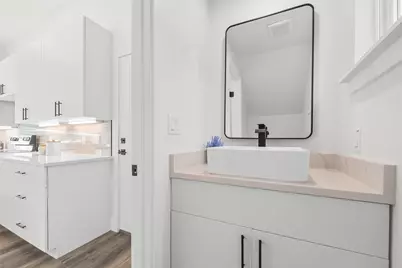 314 S Glasgow Drive, Dallas, TX 75214 - Photo 9