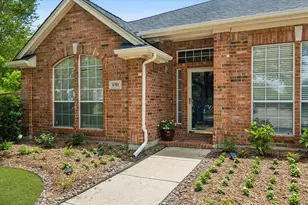 6701 Briarwood Dr, Fort Worth, TX 76132 - Photo 3