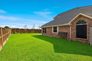 6701 Briarwood Dr, Fort Worth, TX 76132 - Photo 31