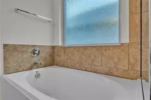 5829 Japonica St, Fort Worth, TX 76123 - Photo 15