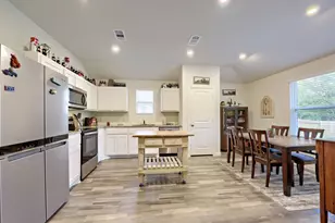 420 Jameson St, Springtown, TX 76082 - Photo 11