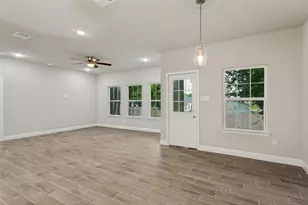 5520 Goodman Ave, Fort Worth, TX 76107 - Photo 13