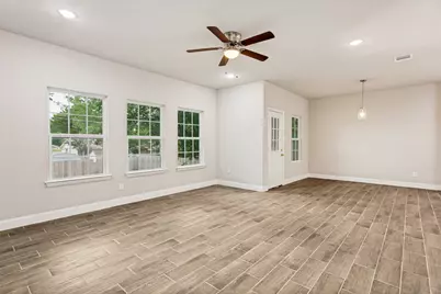5520 Goodman Avenue, Fort Worth, TX 76107 - Photo 11