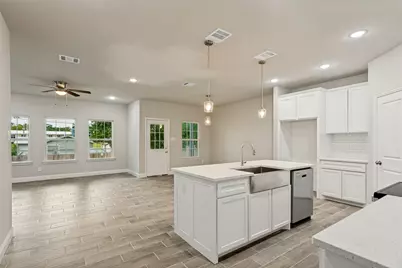 5520 Goodman Avenue, Fort Worth, TX 76107 - Photo 5