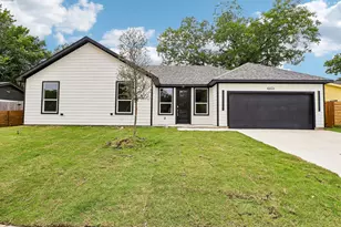 827 Powell Cir, Mesquite, TX 75149 - Photo 1