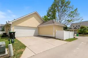 1605 Spanish Moss Wy, Savannah, TX 76227 - Photo 31