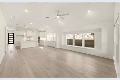 14506 Lovelace Street, Pilot Point, TX 75009 - Photo 17