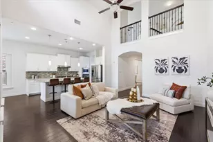 3858 Wind Cave Bend, Irving, TX 75063 - Photo 9