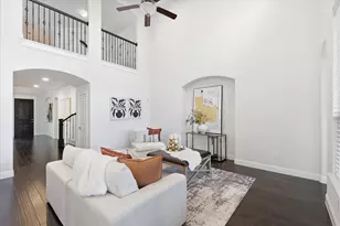 3858 Wind Cave Bend, Irving, TX 75063 - Photo 11