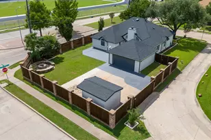 2236 Tanglewood St, Mesquite, TX 75181 - Photo 3