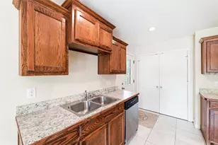 823 N Branch St, Sherman, TX 75090 - Photo 11
