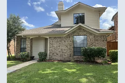 1638 Kingspoint Drive, Carrollton, TX 75007 - Photo 1
