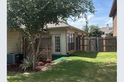 1638 Kingspoint Drive, Carrollton, TX 75007 - Photo 15