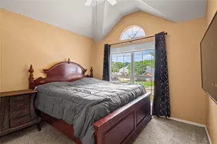 2715 Forest Lake Dr, Grand Prairie, TX 75052 - Photo 25