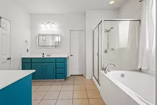 2715 Forest Lake Dr, Grand Prairie, TX 75052 - Photo 35