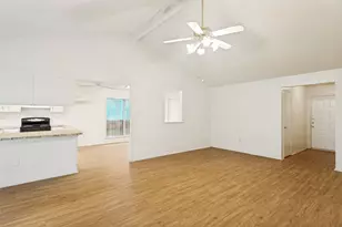 7205 Southridge Trail, Fort Worth, TX 76133 - Photo 3