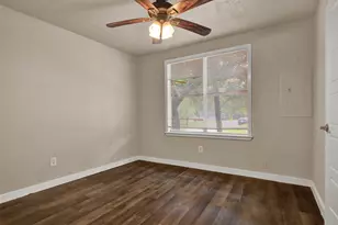 1477 W Austin St, Paris, TX 75460 - Photo 9
