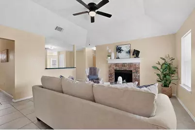 2509 Gerry Way Street, Lancaster, TX 75134 - Photo 5