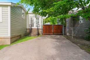 414 Avenue I, Dallas, TX 75203 - Photo 29