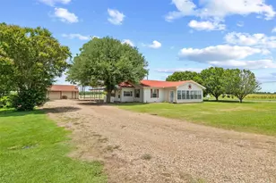 358 Wright Rd, Waxahachie, TX 75167 - Photo 3