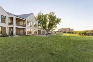 320 O Connor Ridge Blvd, Irving, TX 75038 - Photo 5
