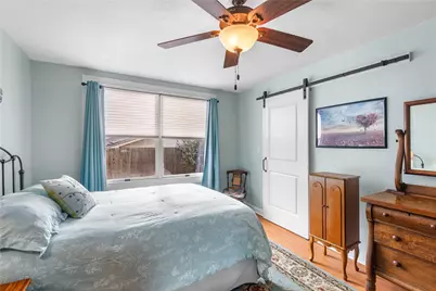 303 Market Street W, Honey Grove, TX 75446 - Photo 17
