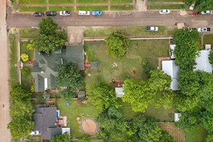 303 Market St W, Honey Grove, TX 75446 - Photo 39
