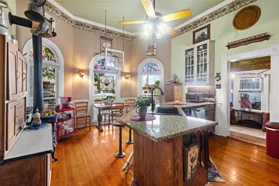 303 Market Street W, Honey Grove, TX 75446 - Photo 5