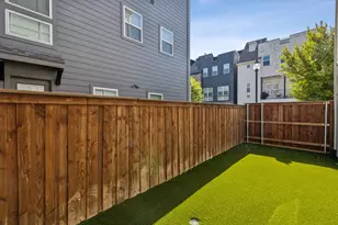 2541 Carmelita St, Dallas, TX 75212 - Photo 17