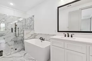 2541 Carmelita St, Dallas, TX 75212 - Photo 9
