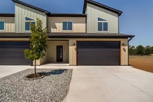 1005 Agua Escondida Ct, Springtown, TX 76082 - Photo 3