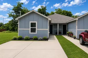 2203 Henry St, Greenville, TX 75401 - Photo 1