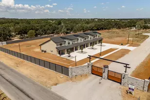 1007 Agua Escondida Ct, Springtown, TX 76082 - Photo 33