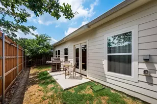 2204 Paxton Way, Denton, TX 76209 - Photo 15