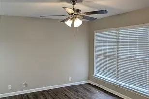 105 Dupont Cir, Fort Worth, TX 76134 - Photo 5