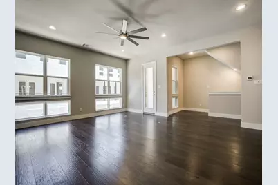2619 Carmelita Street, Dallas, TX 75212 - Photo 9