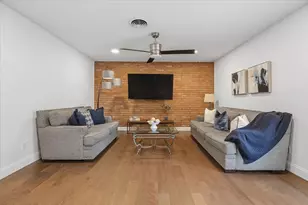5809 Waltham Ave, Fort Worth, TX 76133 - Photo 9