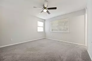 9426 Abbey Rd, Irving, TX 75063 - Photo 11