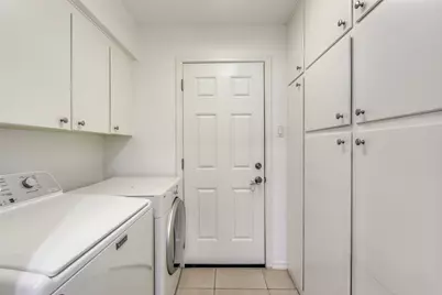 9610 Livenshire Drive, Dallas, TX 75238 - Photo 21