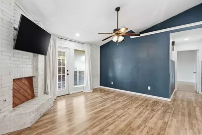 324 Crooked Lane, Mesquite, TX 75149 - Photo 9